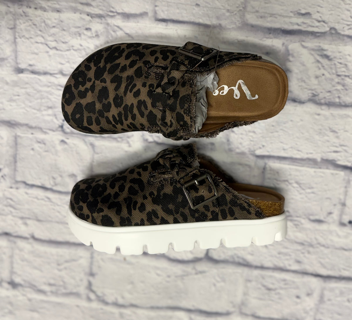 Leopard Clogs – Body Rejuvenation