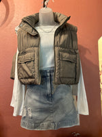 Sleeveless Puffer Zip Up