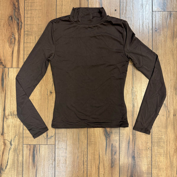 Mocha Basic Turtleneck