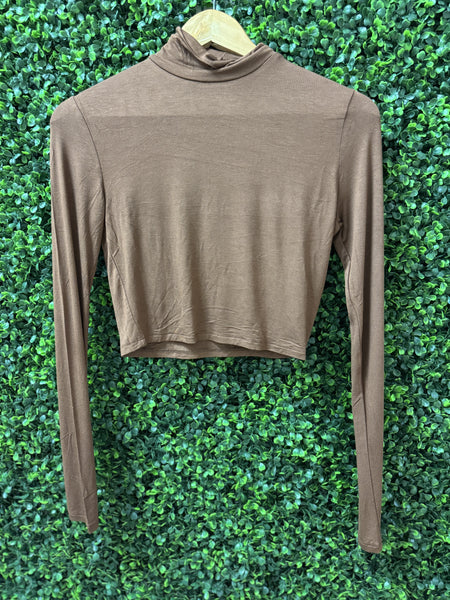 Chestnut Cropped Turtleneck