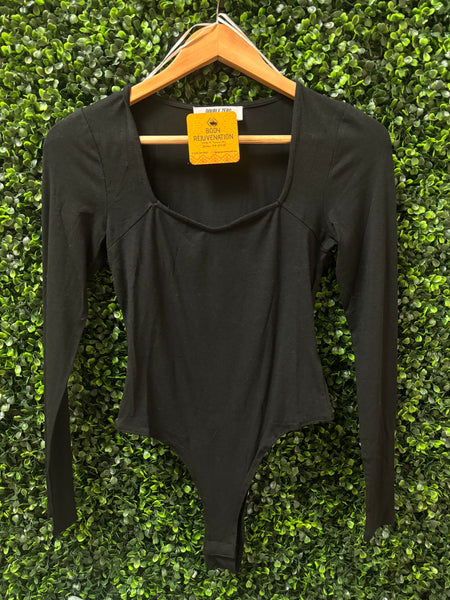 Black Long Sleeve Sweetheart Neckline Bodysuit