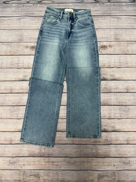 Medium Wash Risen Jeans