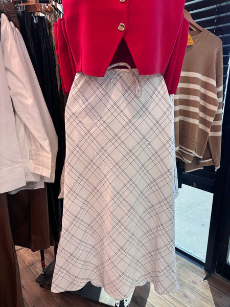 Black/White Linen Skirt